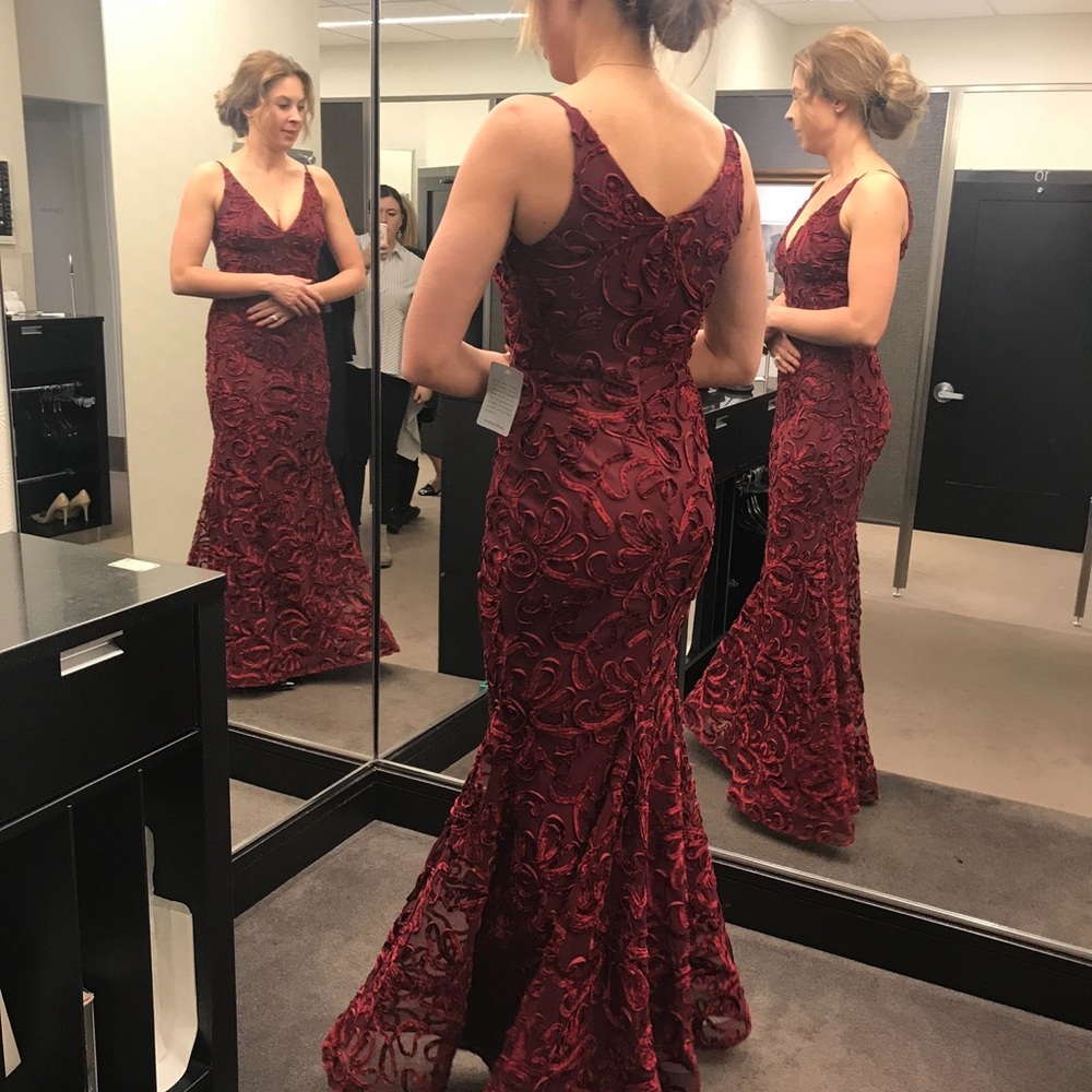 Beautiful maroon gown. Size 0-2.Perfect for prom or special occasion. Worn once.